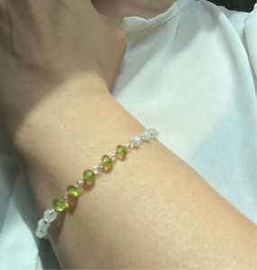 Peridot and moonstone Sterling silver Healing bracelet