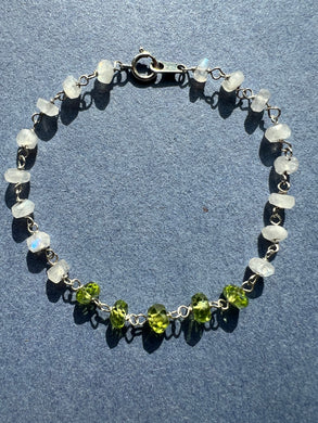 Peridot and moonstone Sterling silver Healing bracelet