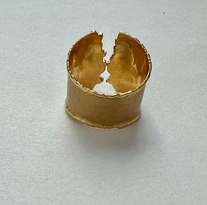 14K Yellow Gold Pink sapphire and Diamond ring