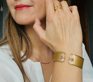 14K Yellow Gold Pink sapphire and Diamond ring