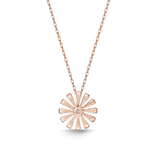 18K Rose Gold Floral Diamond Fashion Necklace
