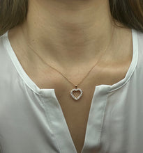 18K Gold Classic Diamond Heart Pendant Necklace