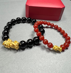 ChowTaifook 24K 999.9 Pure Gold Black Agate bracelet